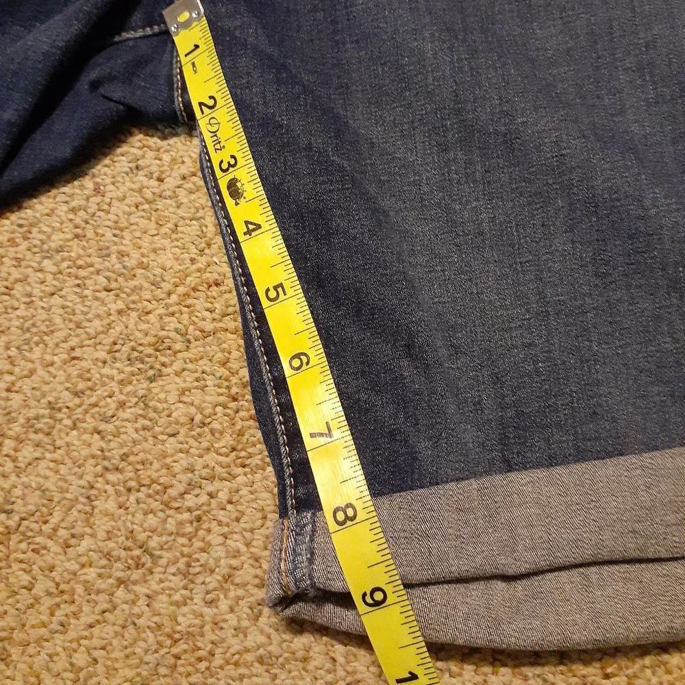 Levi Blue Bermuda shorts size 24W
